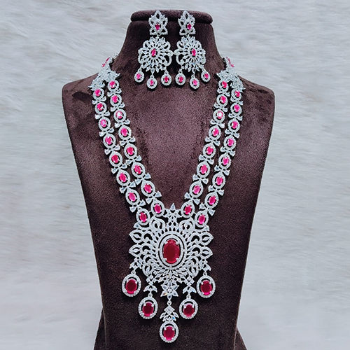 Ladies Imitation Necklace Sets - Gender: Women