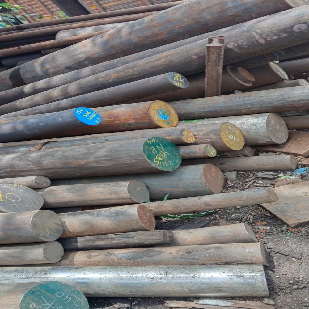 Alloy Steel En8 Round Bar