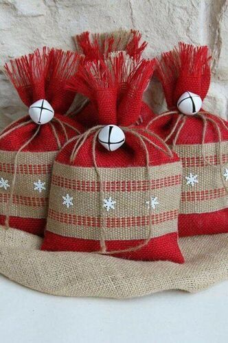 Jute Pouches with Drawstring and Beautifully Star Woven Design