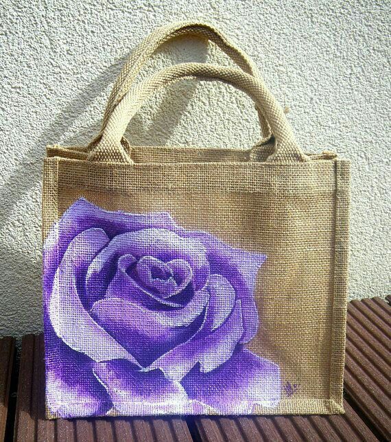 Printed jute shopping bag in multiple design with multiple colours