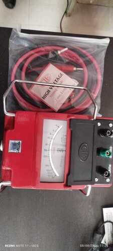 Analog Insulation Tester