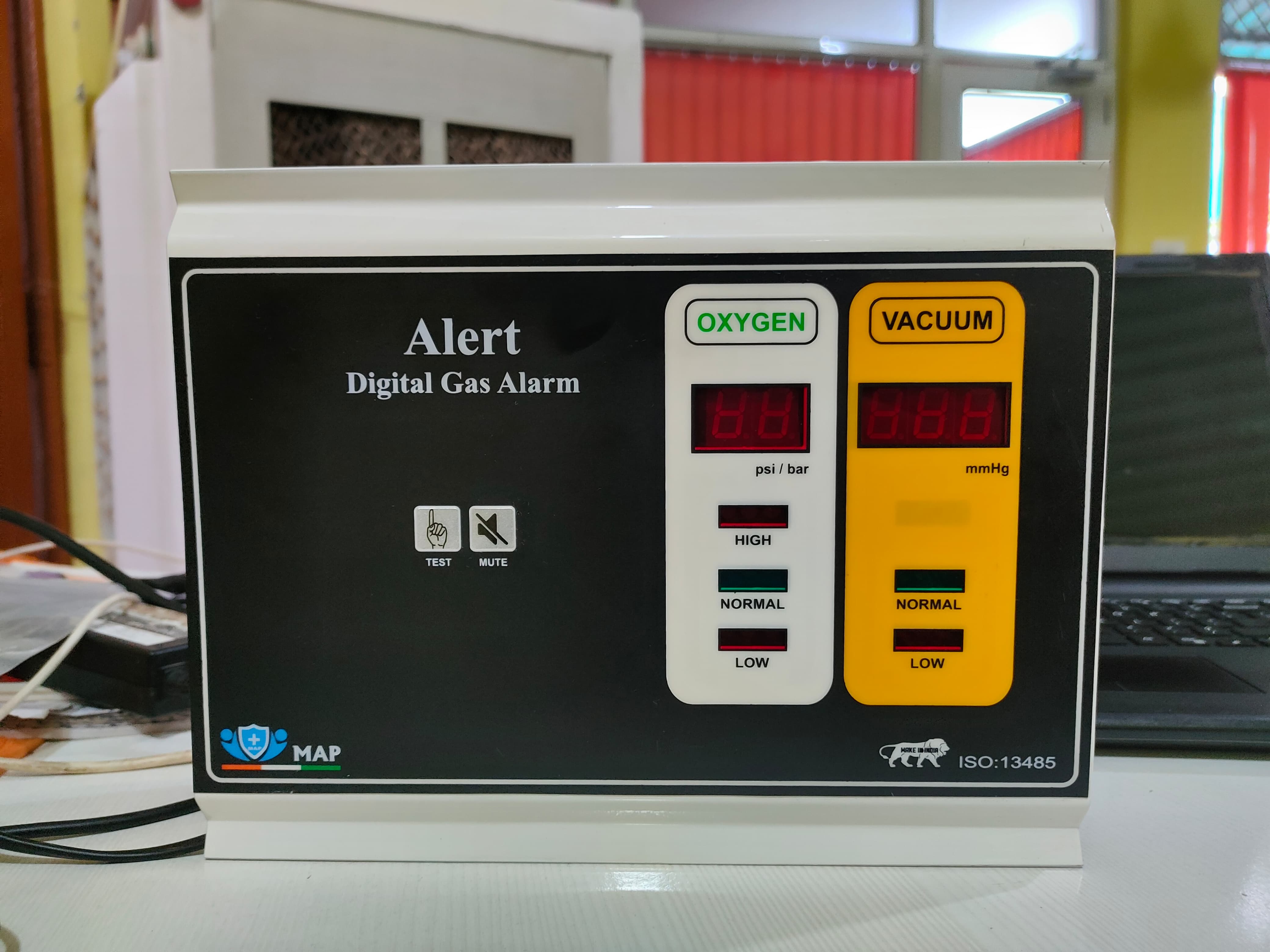 Digital Gas O2-Vac Alarm System - Dimension (L*W*H): 300X200 Millimeter (Mm)