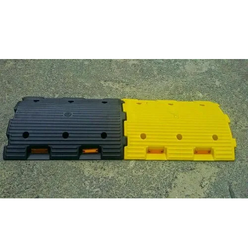 Plastic Speed Breaker 75Mm. - Color: Yellow & Black