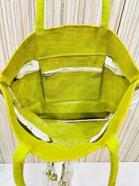 Trendy Green Jute Bag with Inner Pocket for Outdoor Use Fashionable Shopping Bag