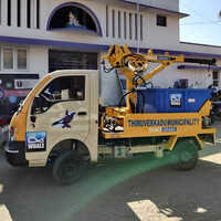 Whale Grabs - Capacity: 500 Kg/day
