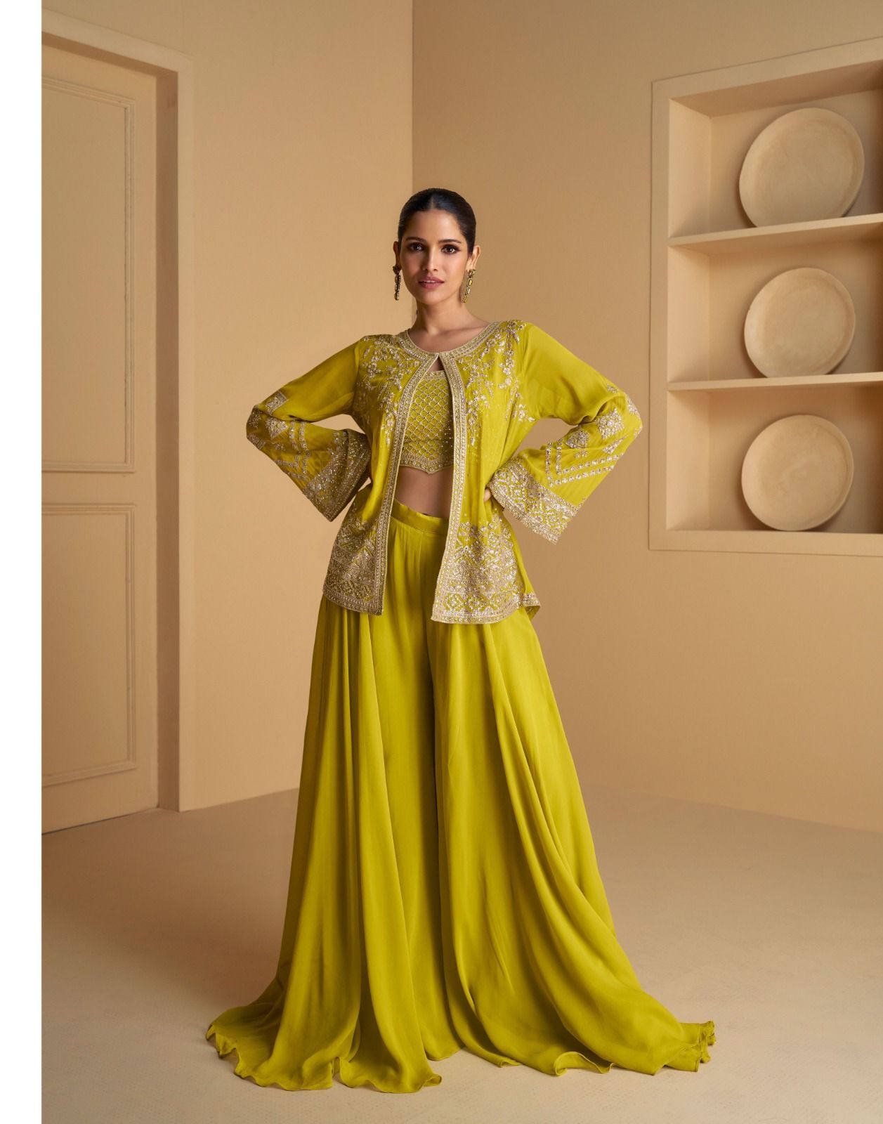 DESINER LOG GOWN WITH KOTI