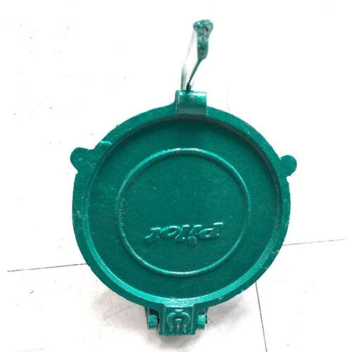 7.5 Inch Pilot Cast Iron Puri Press