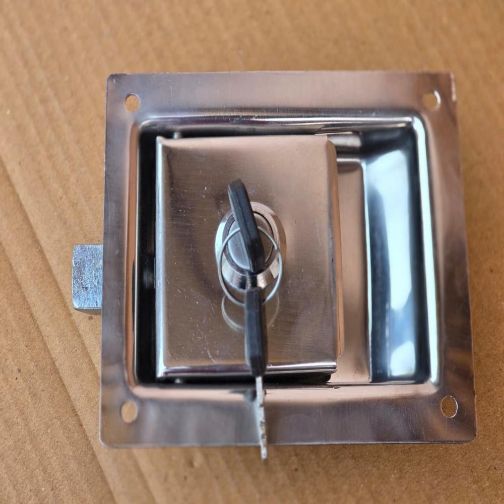 Slam Lock With Lever - Color: Silver