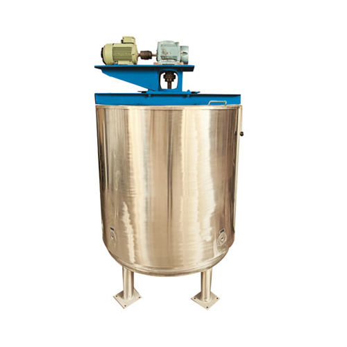 Storage Vessel - Capacity: 500-10000 Ltr/Hr