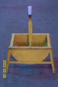 Groundnut Decorticator - Metal, Approx. 5-10 Kg, Yellow | Lightweight, Durable, Manual Operation, Rectangular Base With Vertical Handle, Low Noise