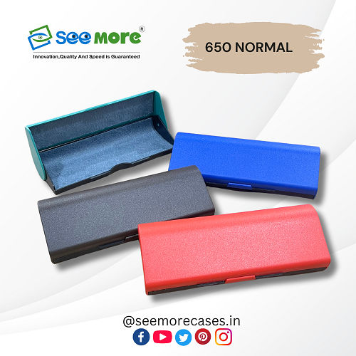 Fashionable Plastic Eyewear Case