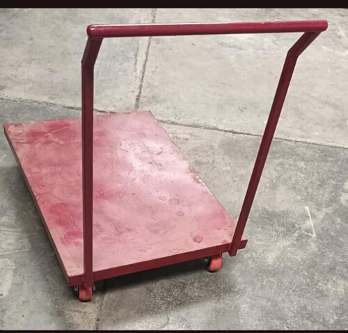 Pallet Trolly - Material: Iron