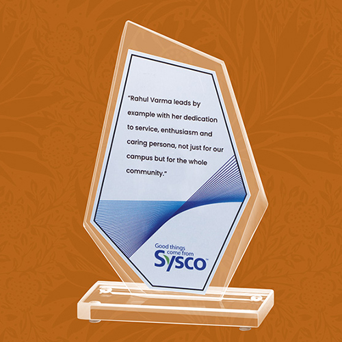 8x4.75 Inch Glass Trophy