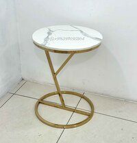 MinimalistDecor side table