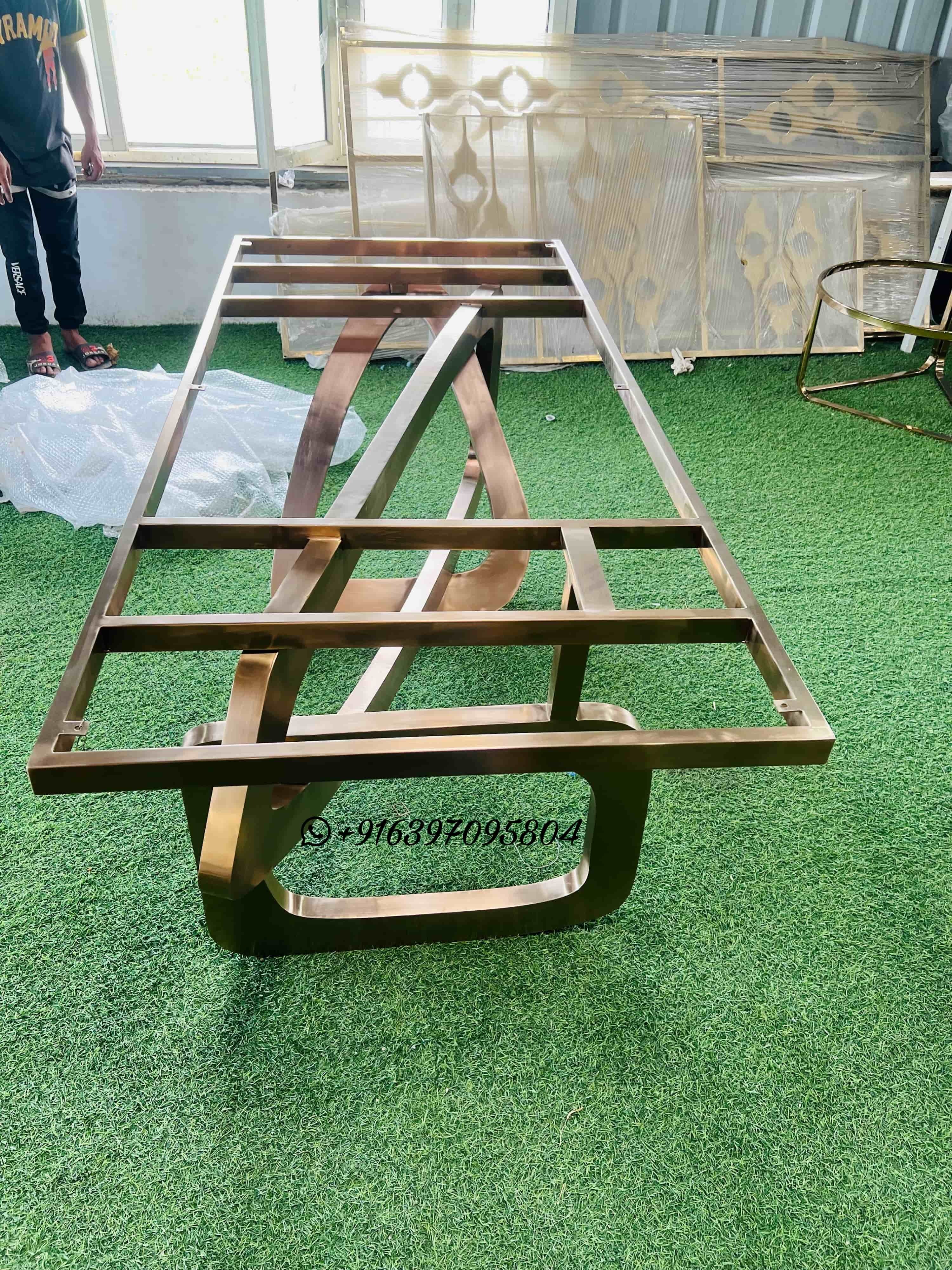 Dinning table ss frame only