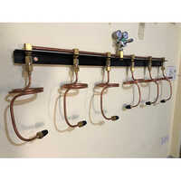 Oxygen Supply Manifold System - Light Source: No