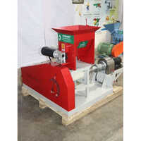 Fish Feed Machine - Capacity: 100 Kg/hr