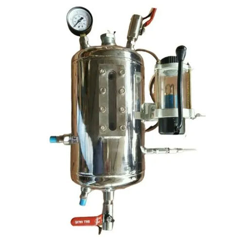 Thermosiphon System - Stainless Steel, Standard Size , Silver Color, New Condition, Industrial Use, 1-Year Warranty