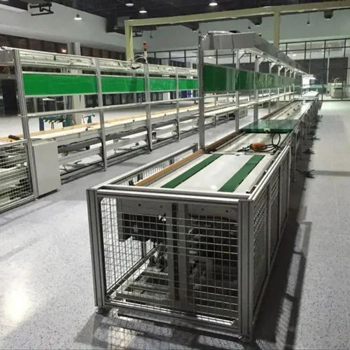 Free Flow Chain Conveyor - Color: Silver