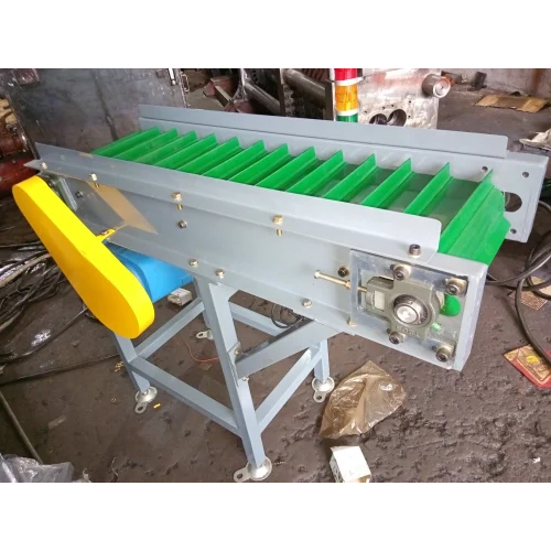 Cleated Conveyor Belt