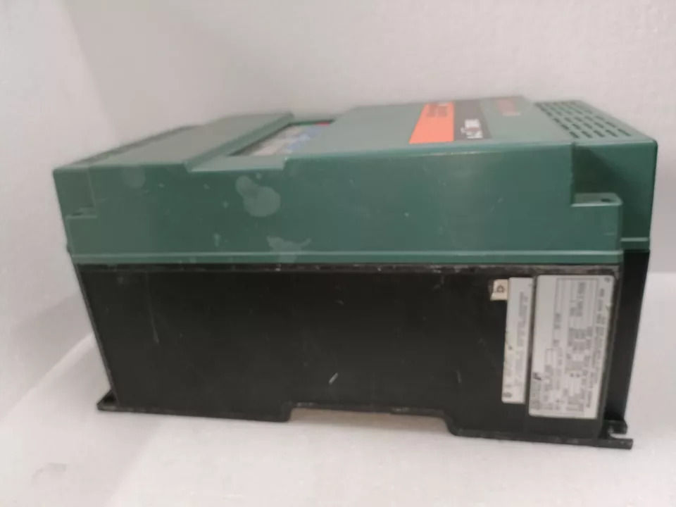 RELIANCE 2GU41005 GP2000 AC VS Drive 3Phase 460VAC 8.2A 5HP 6.5kva