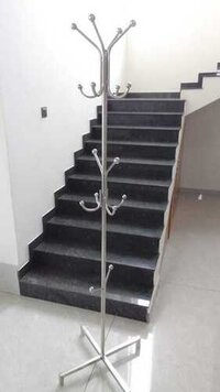 Stainless Steel Coat Stands In  Boothipuram Theni - Color: Silver