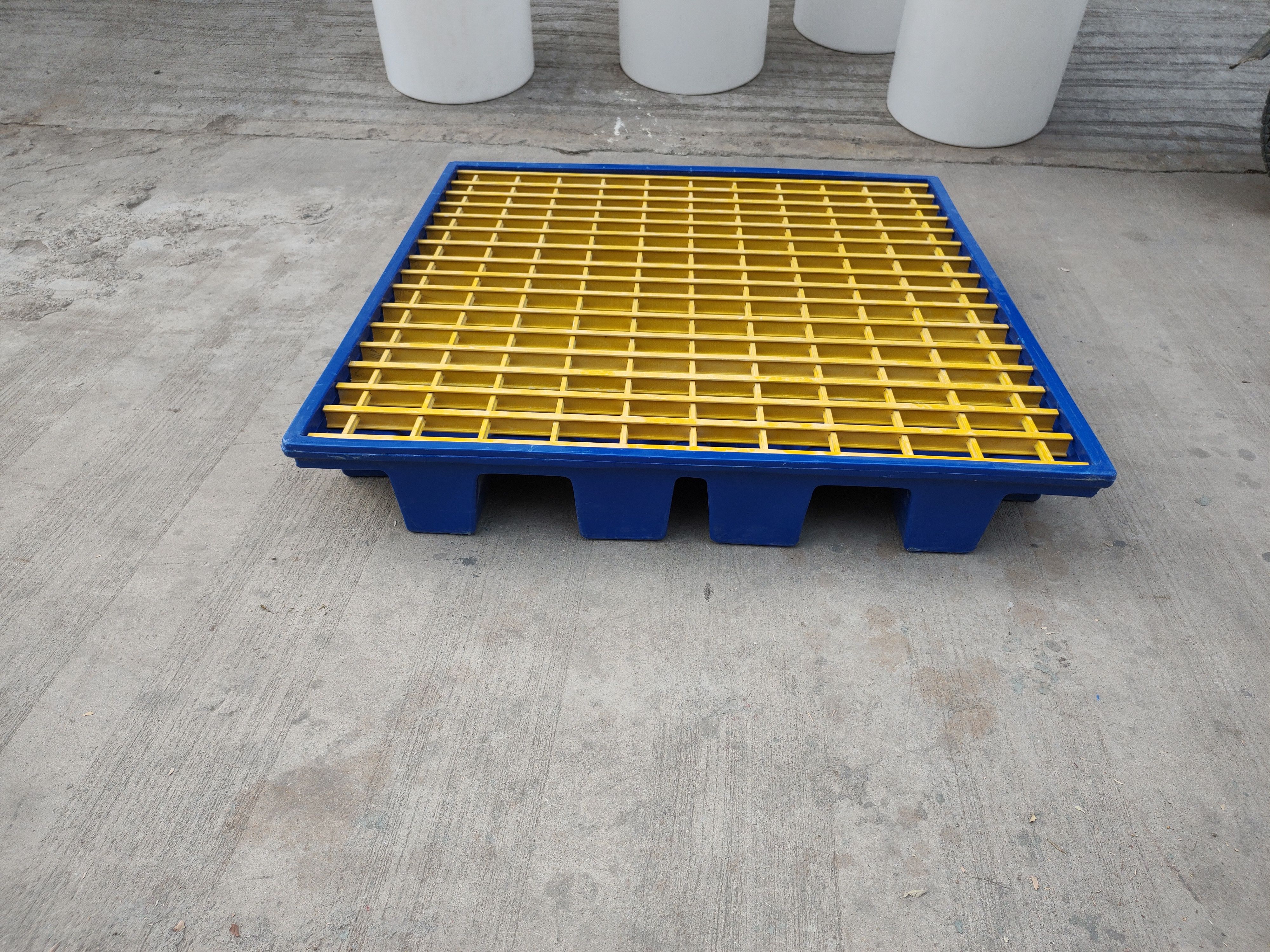 Spill Containment Pallet