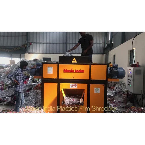 Plastic Shredding Machine