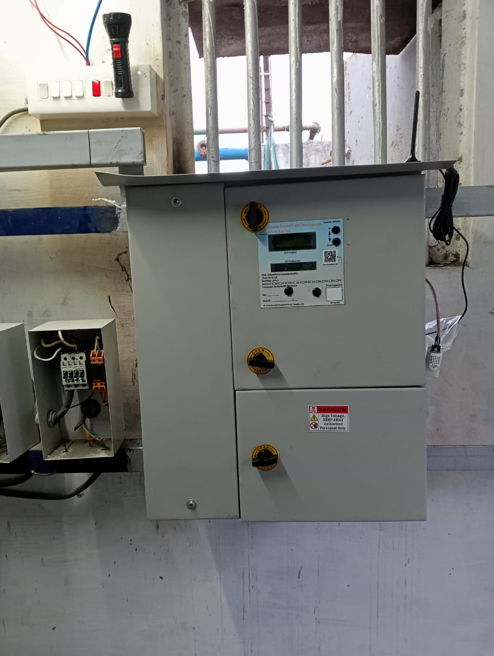 Maximum Demand Controlling Systems