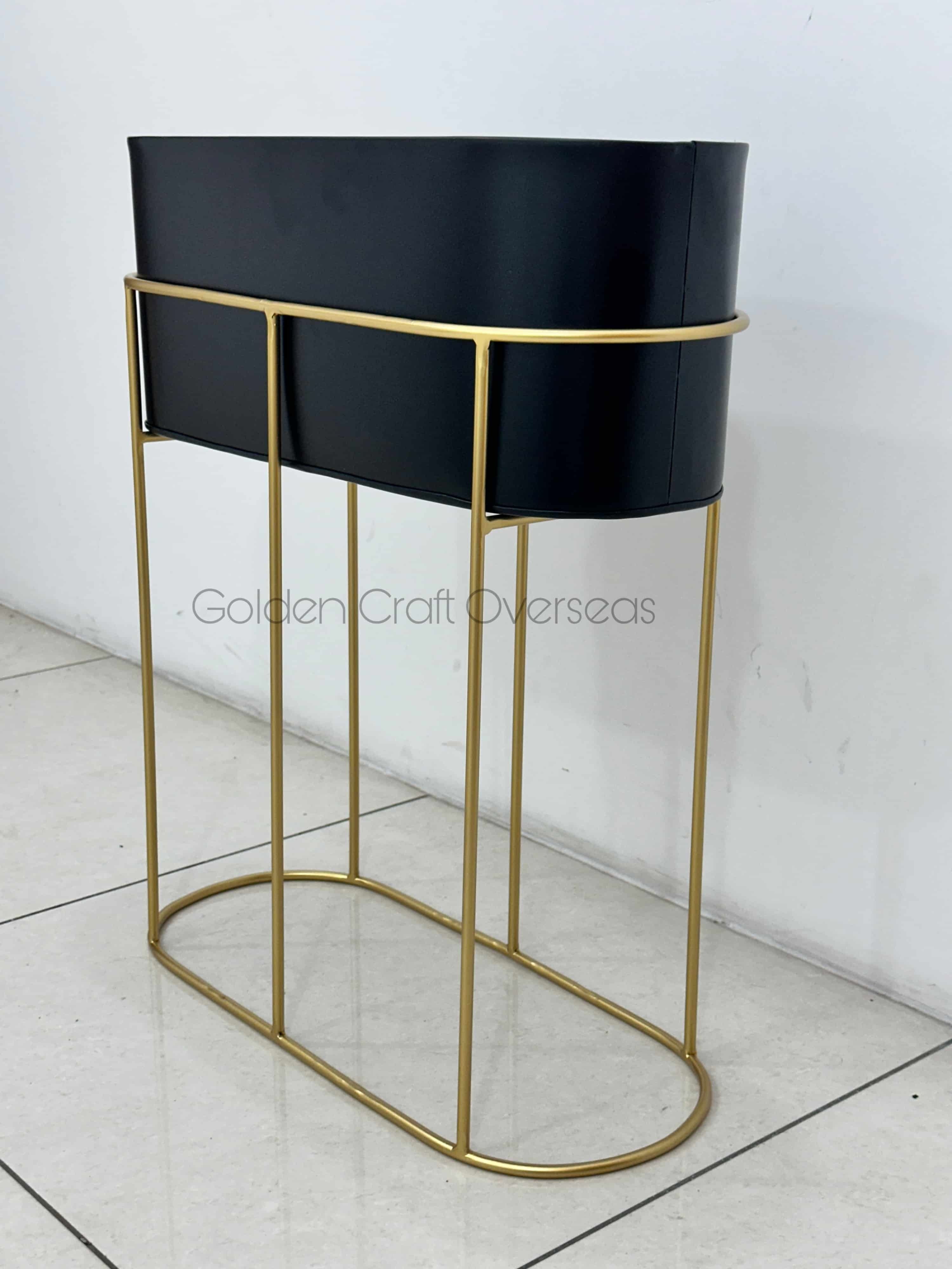 BLACK PLANTER WITH GOLDEN STAND