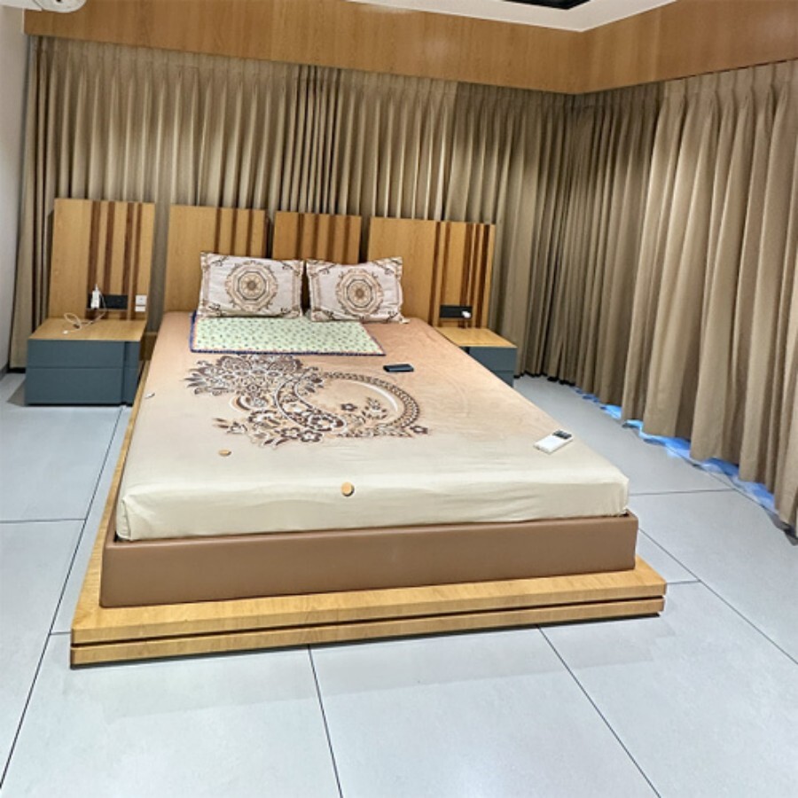 Luxury Wooden Bed
