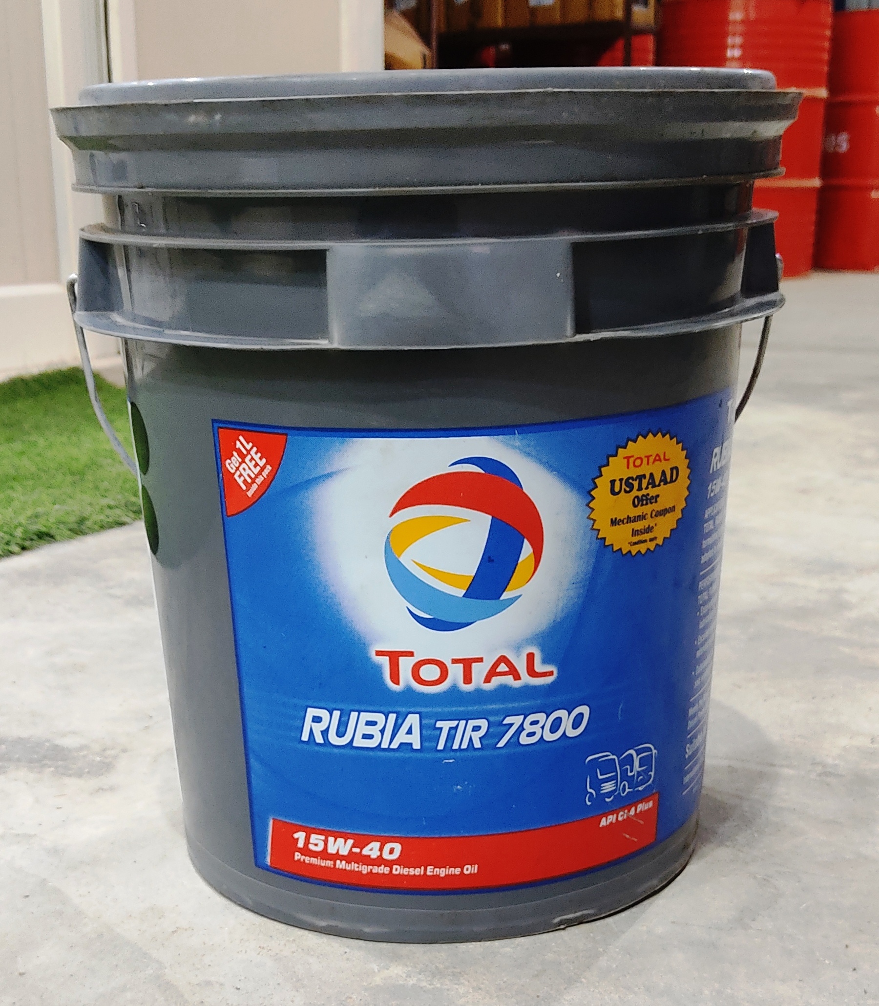 Total Rubia TIR 7800 15W40 15L TOT IN Engine Oil