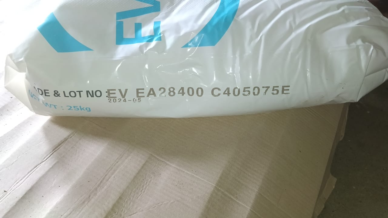 LG EVA EA 28400