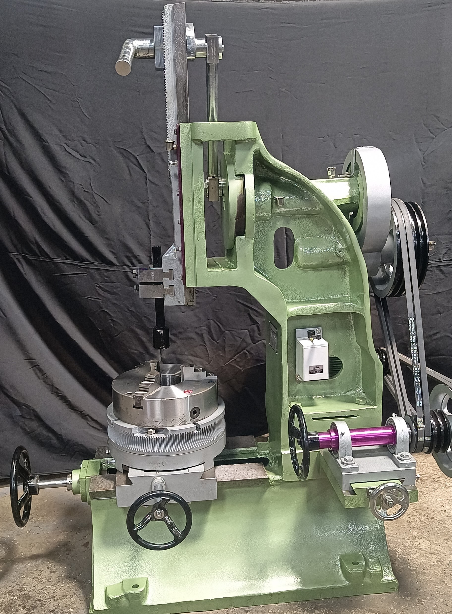 203mm Heavy Duty Slotting Machine