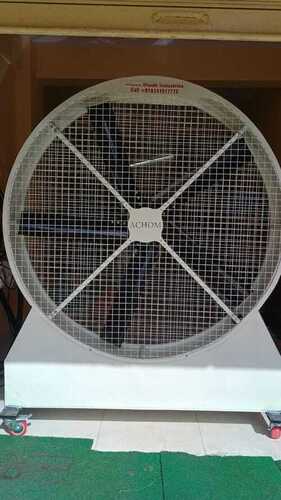 Mobile Pivot Fan - Color: White