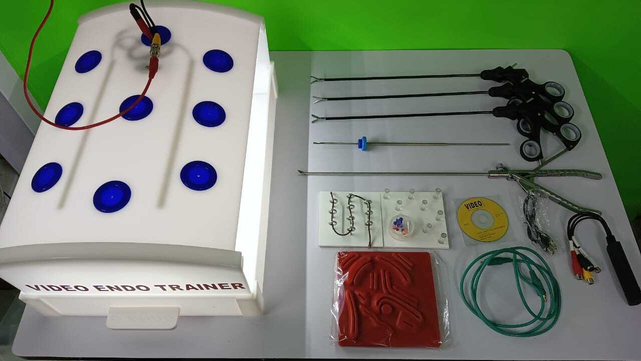 Laparoscopic Virtual / Acrylic Endotrainer Set