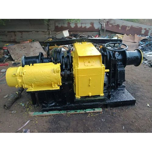 Mooring Winch - Color: Yellow And Black