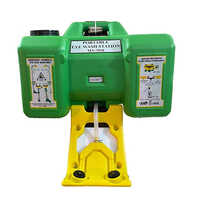 Industrial Portable Eye-wash - Color: Green