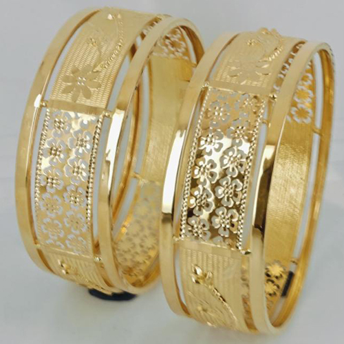 Ladies Stylish Gold Jadau Bangles