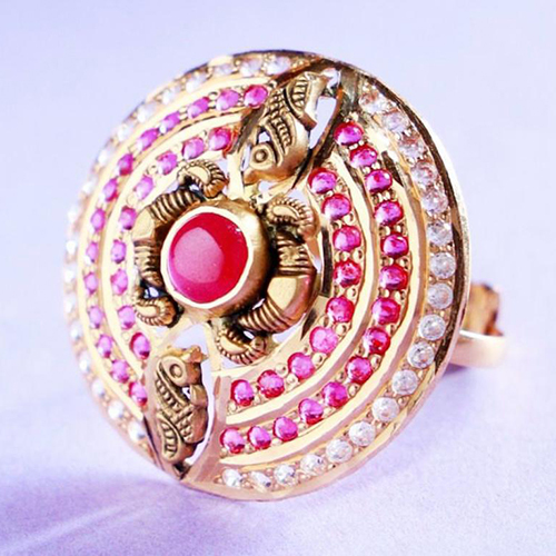 Ladies Designer Gold Jadau Ring
