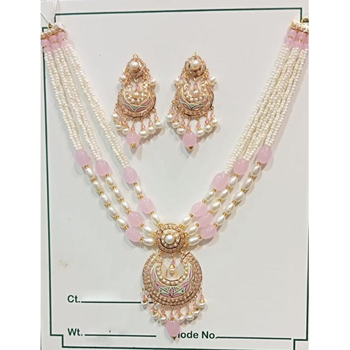 Stylish Jadau Choker Set