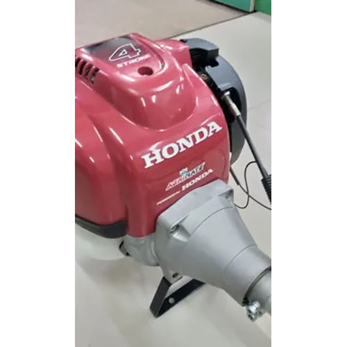 Honda Umk 435T Brush Cutter - Engine Type: 4 Stroke