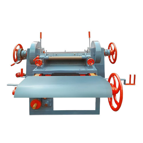 Veneer Peelling Machine