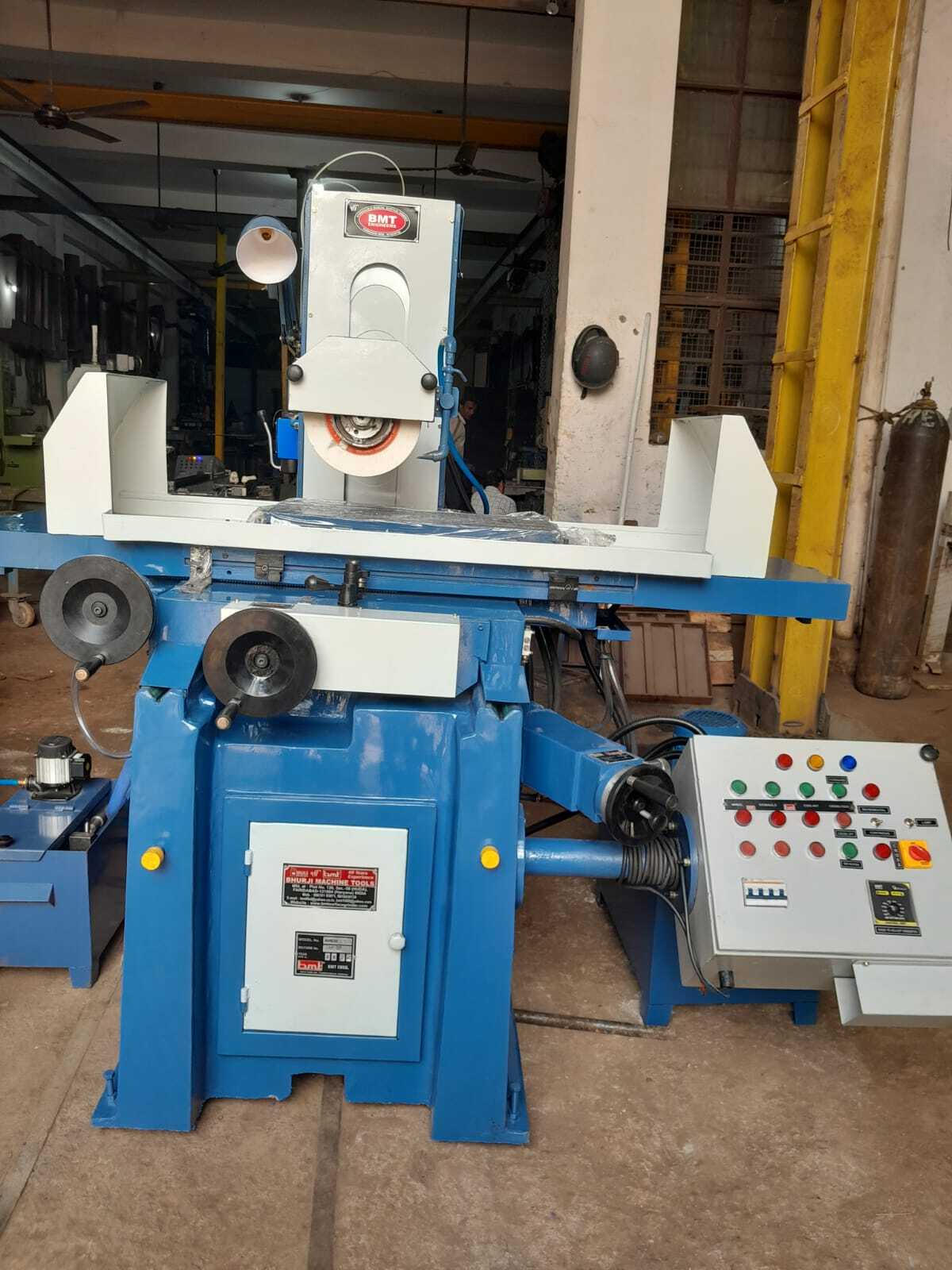 BHURJI SURFACE GRINDER MACHINE