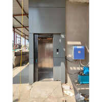 Hydraulic Manual Door Lift - Usage: For Passengers Loading
