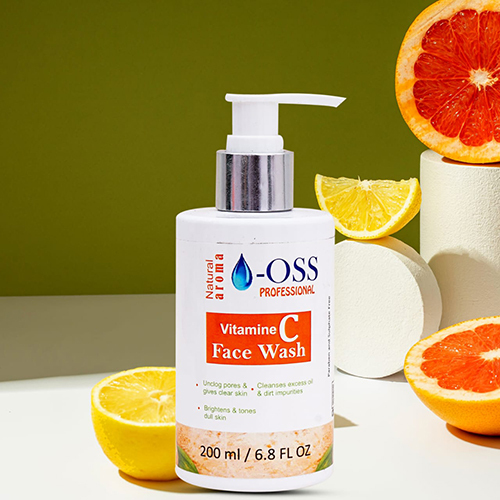 Vitamin C Face Wash - Age Group: Adult