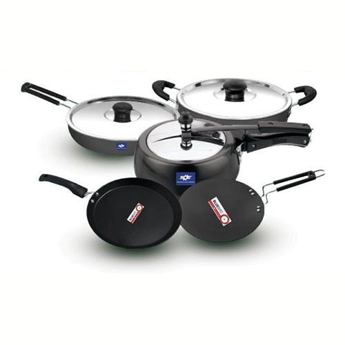 Hard Anodised Cookware Set - Interior Coating: Teflon Coated