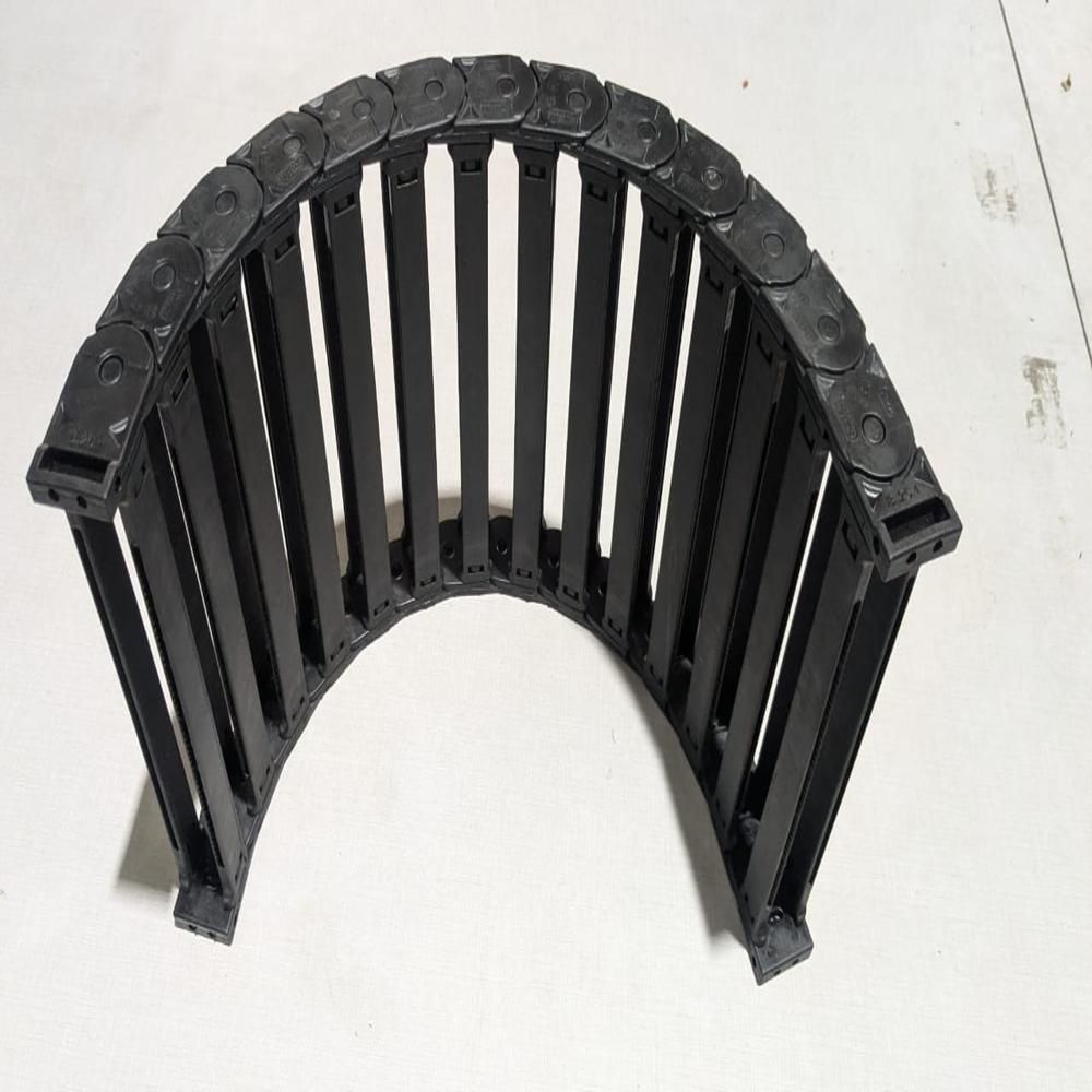 Wire Drag Chain - Application: Construction