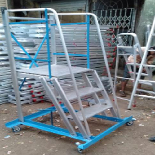 Aluminium Trolley Ladder - Size: 3 Feet To 12 Feet