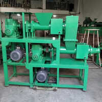 Oil Based Laundry Soap Making Machine - 250-500 Kg/hr Capacity, 25 Hp Power, Easy Operation, 1-2 Year Warranty